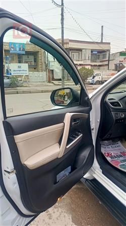 ميتسوبيشي باجيرو سبورت